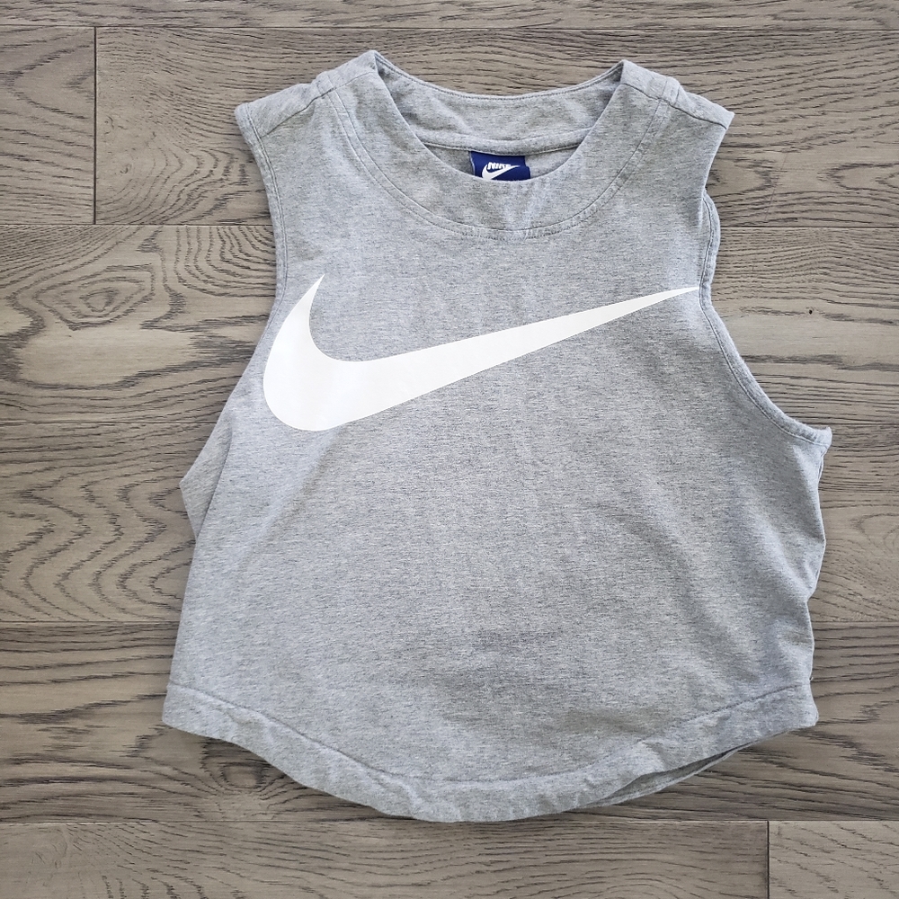 Nike Crop Tank Top